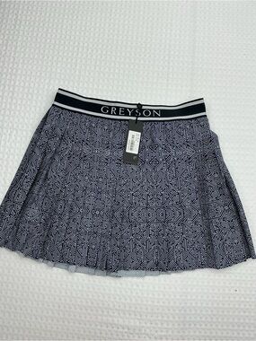 Greyson Navy & White Geometric Pleated Skater Skirt
